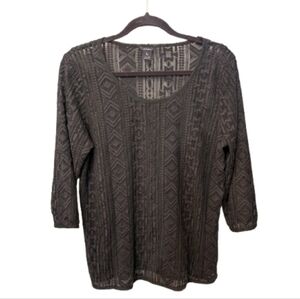 Eddie Bauer Top ShSize M Dark Gray Semi Sheer 3/4 Sleeve Embroidered Texture